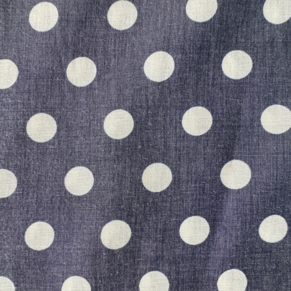 Laura - Blue and White Polka Dots Slevelless Button Down Shirt - Picture 6 of 9